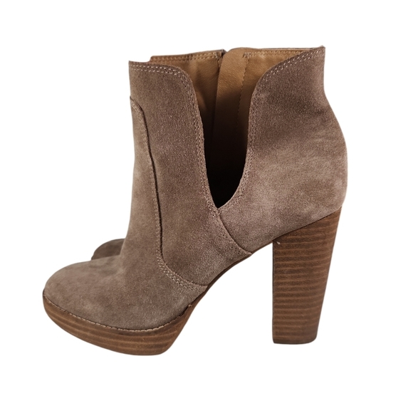 Lucky Brand Quiselle Taupe Suede Booties - Picture 6 of 11